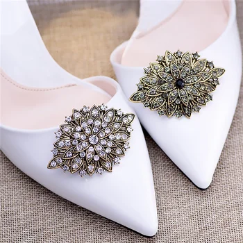 1 Pairs Ayrılabilir ayakkabı tokaları Vintage Yaprak Şekli Taklidi Metal ayakkabı tokaları Ayakkabı Dekorasyon Düğün Parti için DIY El Sanatları