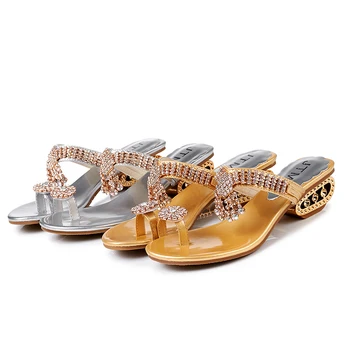 Kadın Sandaletleri, Yapay Elmas Metal Plaj Ayakkabısı, Parmak arası terlik, Pu, Aşınmaya dayanıklı Tpr, Topuk Yüksekliği 4,5 cm, Ön Ayak Genişliği 7,5 cm