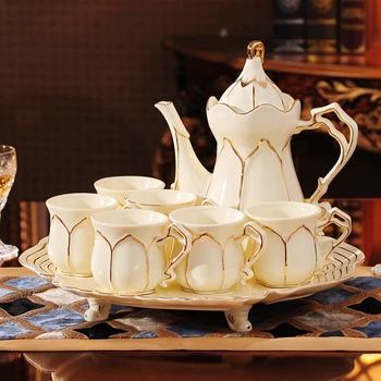 Avrupa kahve kap seti Altın çıkartması İngiliz narin porselen çay seti seramik saksı çaydanlık seti kahve fincanı Öğleden Sonra çay partisi