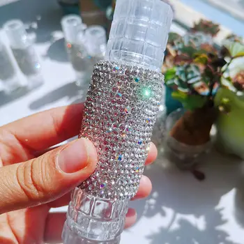 30 ml Taşınabilir Mini Parfüm Şişesi El Yapımı Kristal Rhinestone Kozmetik Konteyner Sprey Şişe Seyahat Kiti