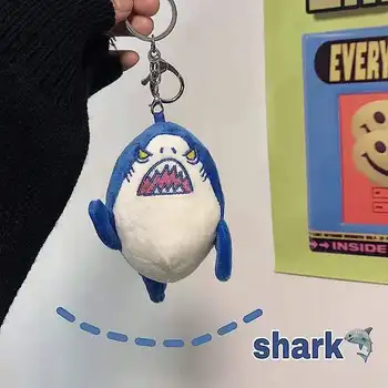 1 adet Yeni Moda Kızgın Köpekbalığı Anahtarlık peluş oyuncak Çanta Araba Anahtarı Kolye Gençler İçin Trend Sosyal Köpekbalığı Dolması peluş oyuncak Hediyeler