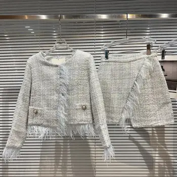 2022 Yeni Sonbahar Kış Ofis Bayan Takım Elbise Tüy Kürk Tüvit Kısa Ceket + seksi Etek Takım Elbise Kadın Zarif Mont Etek İki Parçalı Set