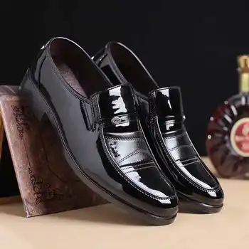 İtalya Erkek Deri Resmi erkek resmi ayakkabı Erkek Ofis İş düz ayakkabı Oxford Nefes Parti Düğün Yıldönümü Ayakkabı 2022 Ayakkabı